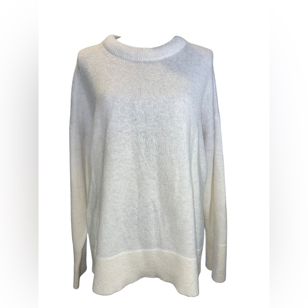 Banana Republic ombré gray to cream wool crew neck sweater